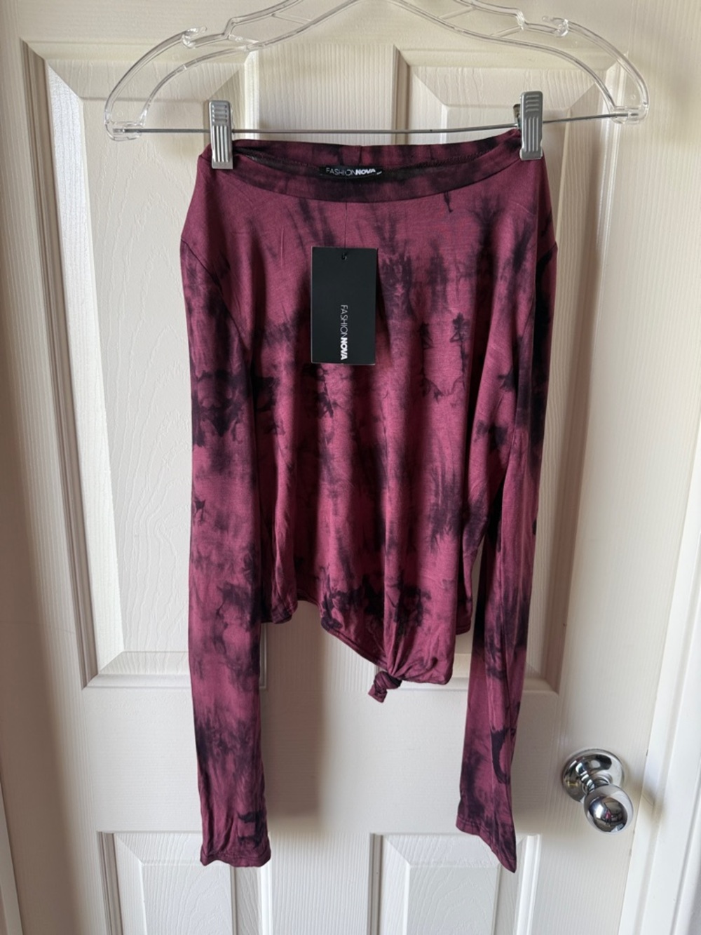 Fashion Nova Burgundy & Black Tie-Dye Knot Front Long Sleeve Top